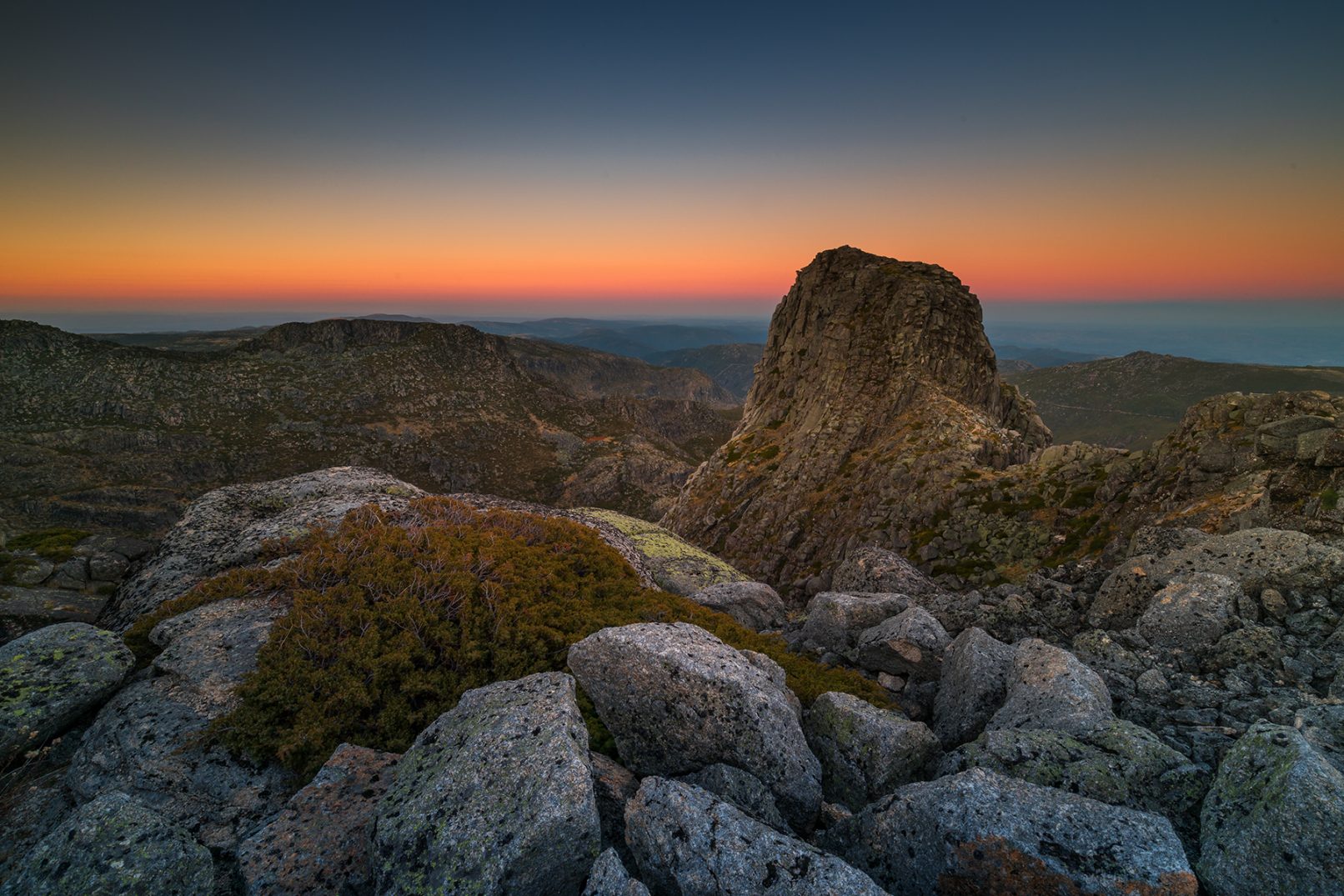 Cântaro Magro view